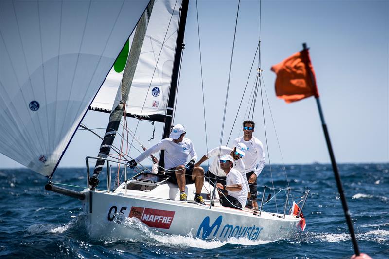 Bribon Movistar, Herbalife Nutrition  on day 1 of the 37th Copa del Rey MAPFRE in Palma - photo © María Muiña / Copa del Rey MAPFRE