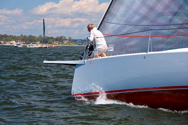 J Crews Dominant In The Vineyard Race At Stamford Yacht Club