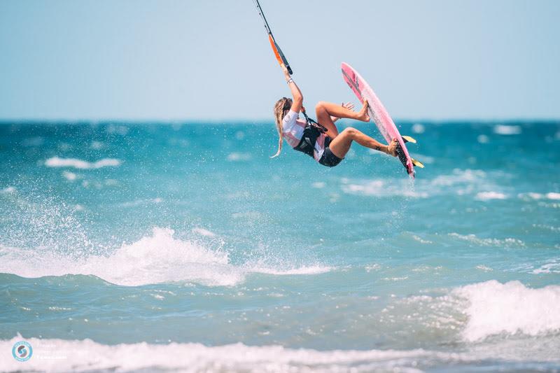 Carla calculated a steady rhythm of tricks to win 5 heats - Final day - 2018 GKA Kite-Surf World Tour Prea, Round 6 - photo © Ydwer van der Heide