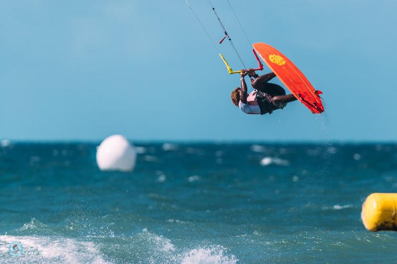 Mitu was his usual high calibre but narrowly lost in the quarter final to James Carew - Final day - 2018 GKA Kite-Surf World Tour Prea, Round 6 photo copyright Ydwer van der Heide taken at  and featuring the Kiteboarding class