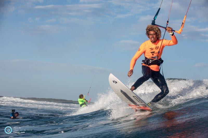 Matchu meets Mitu in the mini-final  - 2018 GKA Kite-Surf World Tour Torquay photo copyright Ydwer van der Heide taken at  and featuring the Kiteboarding class