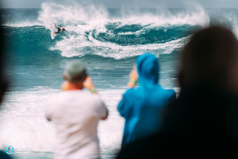 Matchu composed and in control - GKA Kite-Surf World Cup Cabo Verde, Day 2 - photo © Ydwer van der Heide