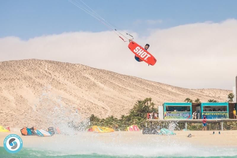 A last ditch effort, but it didn't pay off photo copyright Svetlana Romantsova taken at  and featuring the Kiteboarding class