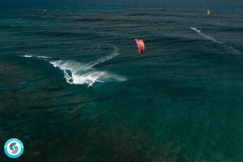 Ninja and Jalou trading waves - 2019 GKA Kite World Cup Mauritius, day 7 - photo © Ydwer van der Heide