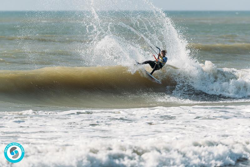 Time and again Airton rinsed whatever was available like his title depended on it... well, it does! - GKA Kite World Cup Dakhla, day 9 photo copyright Ydwer van der Heide taken at  and featuring the Kiteboarding class