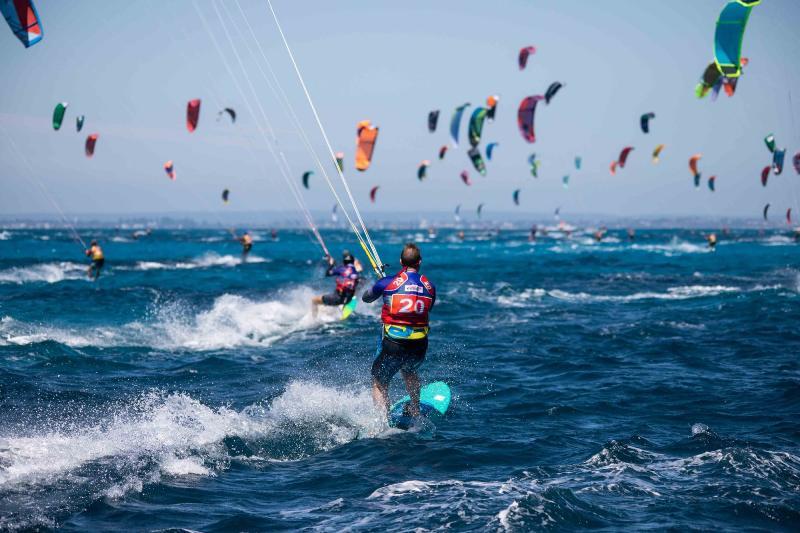 Race start - Red Bull Lighthouse to Leighton Kiteboard Race - photo © Daniel De Giosa