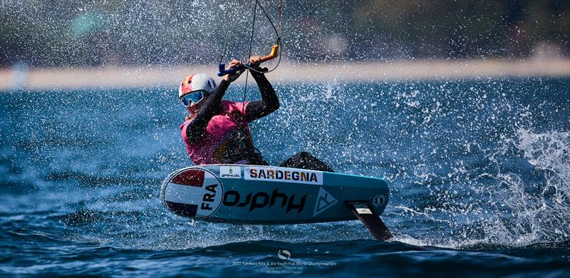 Lysa Caval (FRA) fighting the power - IKA Kitefoiling Youth Worlds Torregrande 2022 - photo © Robert Hajduk / IKA media