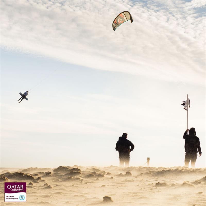 Twin-Tip battles at Qatar Airways GKA Big Air Kite World Championships Tarifa - photo © Samuel Cardenas