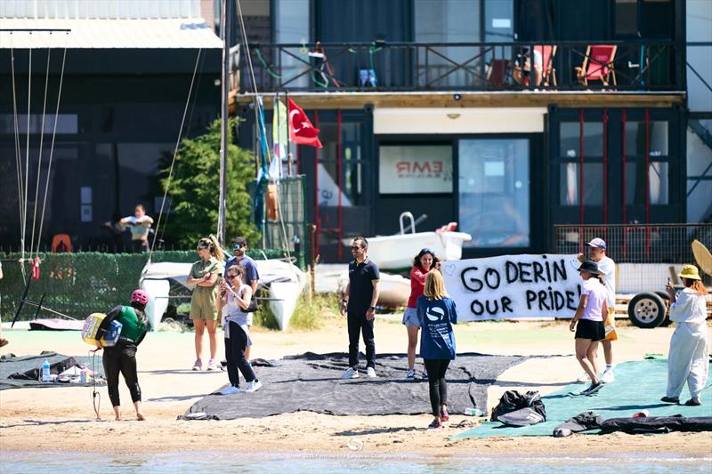 Locals were praying for Derin Atakan [TUR] to take the title - photo © IKA Media / Robert Hajduk