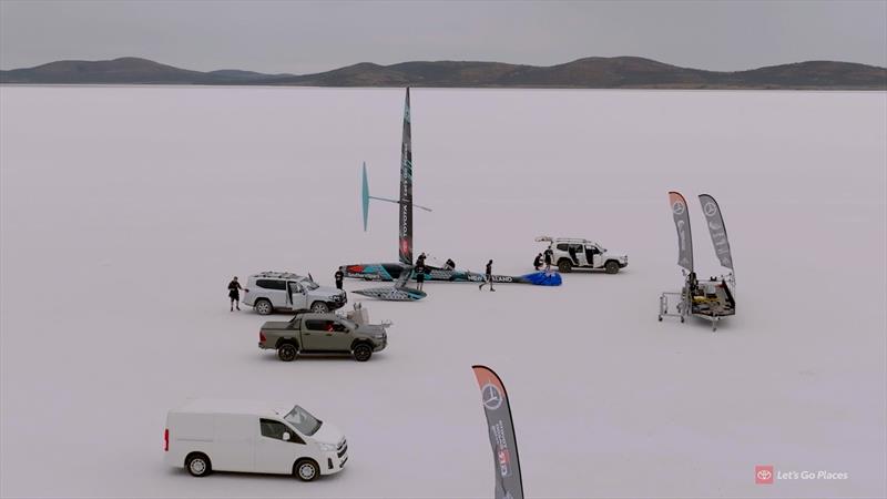 Project Landspeed - Support vehicles from Toyota - Lake Gairdner - November 2022 - photo © Emirates Team NZ