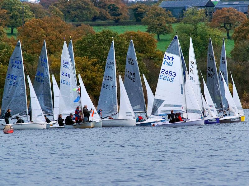 Stuart Hydon and Anne Biglin Win Craftinsure Lark Winter Championships at Barnt Green Sailing Club