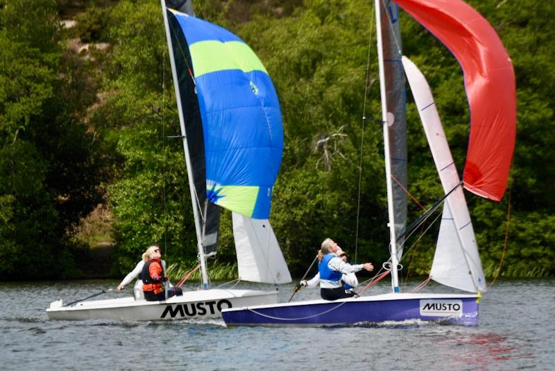 Lark Craftinsure Traveller's Series at Frensham - photo © Jonathan Inglesfield