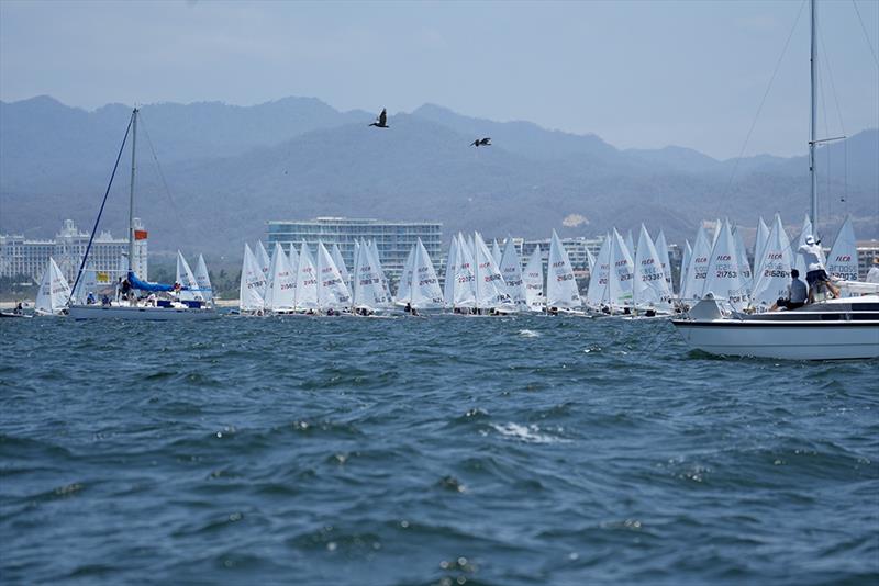 2022 ILCA 7 Men's Worlds day 1 photo copyright John Pounder / www.jldigitalmedia.net taken at Vallarta Yacht Club and featuring the ILCA 7 class