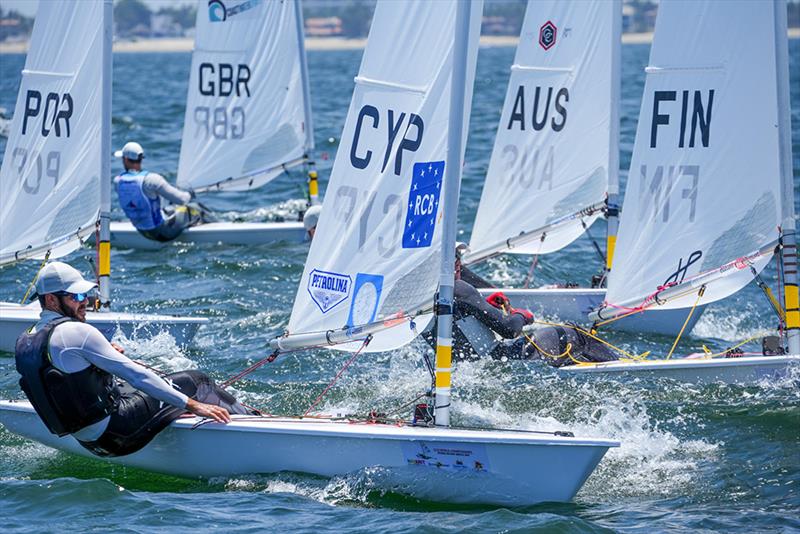 2022 ILCA 7 Men's Worlds day 2 photo copyright John Pounder / www.jldigitalmedia.net taken at Vallarta Yacht Club and featuring the ILCA 7 class