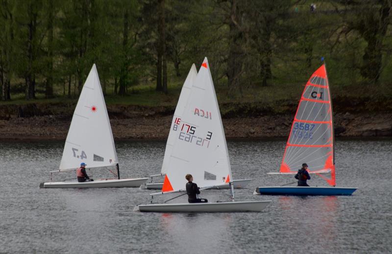 Derbyshire Youth Sailing at Errwood Sailing Club - photo © D Clarke