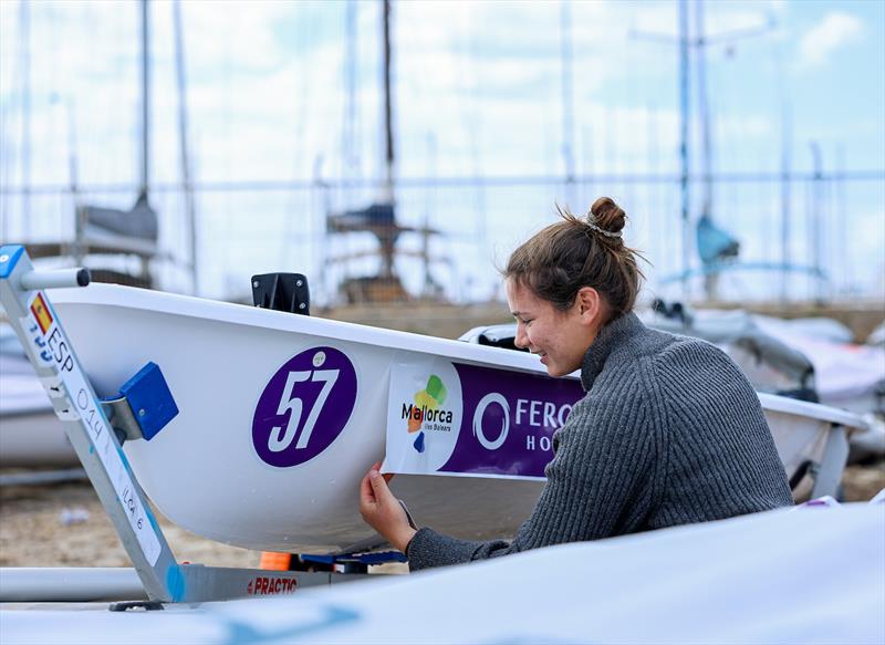 Final preparations - photo © Sailing Energy / Trofeo Princesa Sofía Mallorca