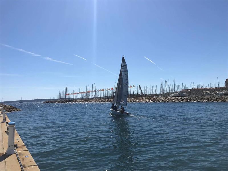 Aeolus prepares for racing in Hyeres - French SB20 National Championship - Day 2 photo copyright Vasco Serpa Sail Cascais taken at  and featuring the SB20 class