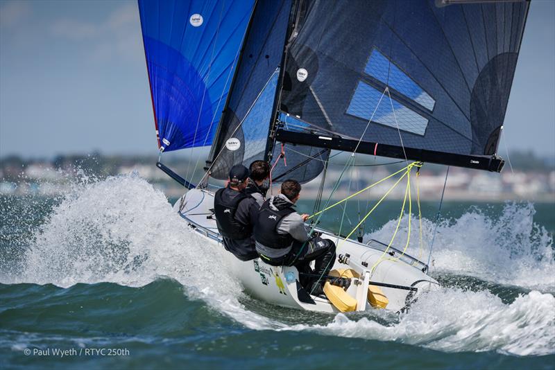 Royal Thames 250th - Breaking Bod - photo © Paul Wyeth / www.pwpictures.com