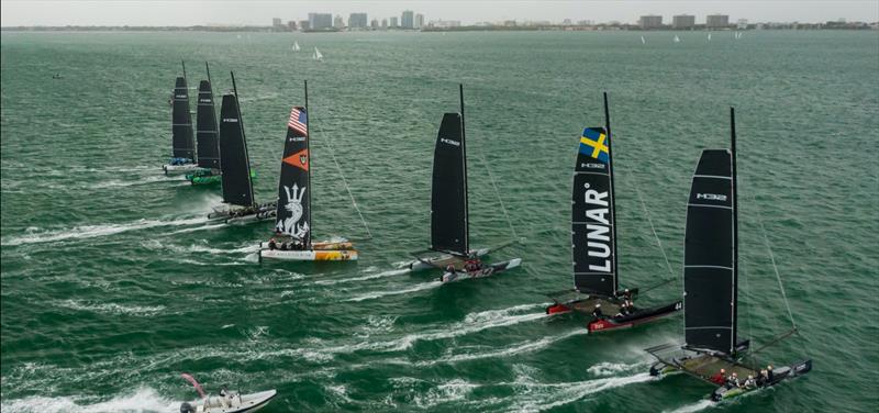 Big wind and big smiles in Miami