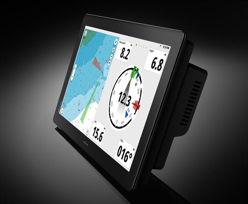 Zeus SRX Chartplotter - photo © B&G