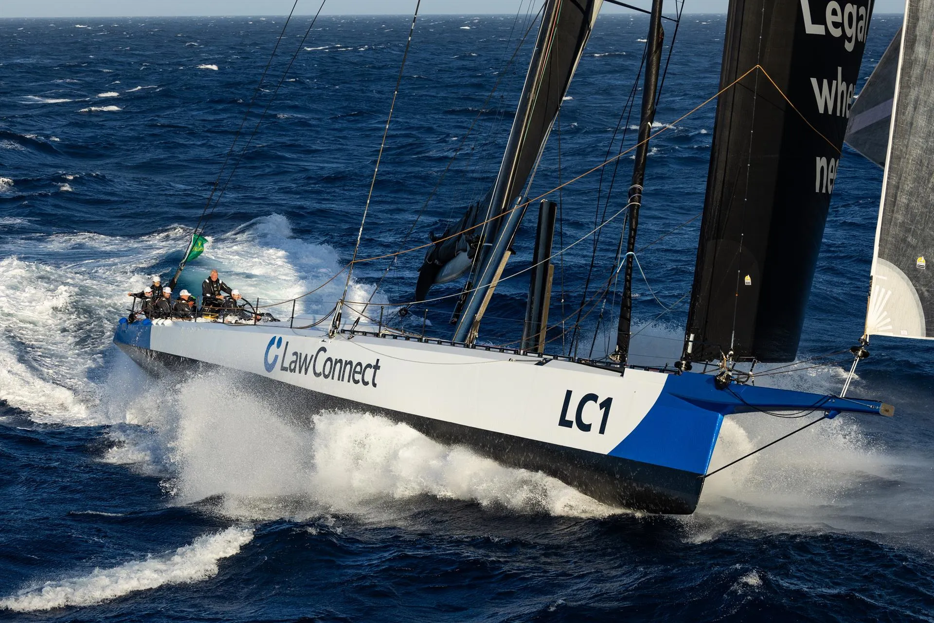 Rolex Sydney Hobart: Battle of the Supermaxis - all good mates?