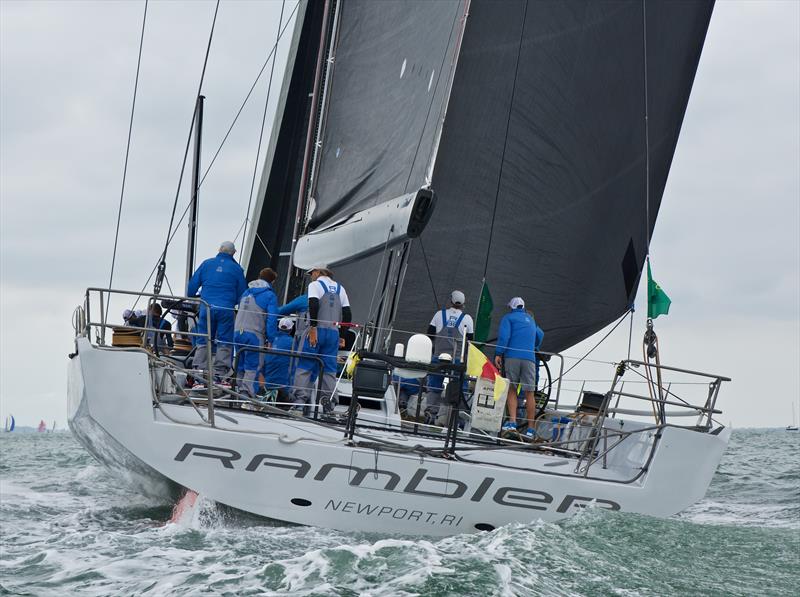 Rolex Fastnet Race 2019 start photo copyright Tom Hicks / www.solentaction.com taken at Royal Ocean Racing Club and featuring the Maxi class