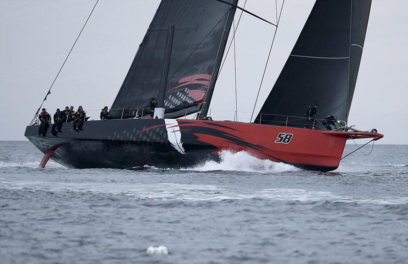 Comanche powering past the Iron Pot - photo © Crosbie Lorimer