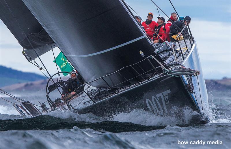 Moneypenny powers up the Derwent - photo © Bow Caddy Media