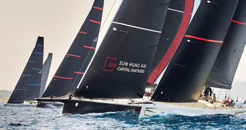 The Maxi fleet sets sail from Saint-Tropez on the Loro Piana Giraglia's offshore race - photo © Loro Piana / Studio Borlenghi