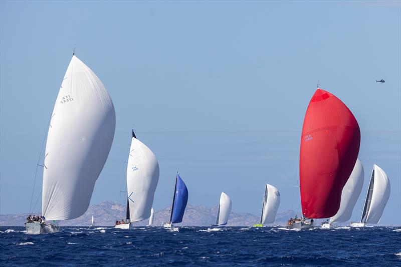 The Super Maxi class hunts down Maxi 4 - photo © IMA / Studio Borlenghi 
