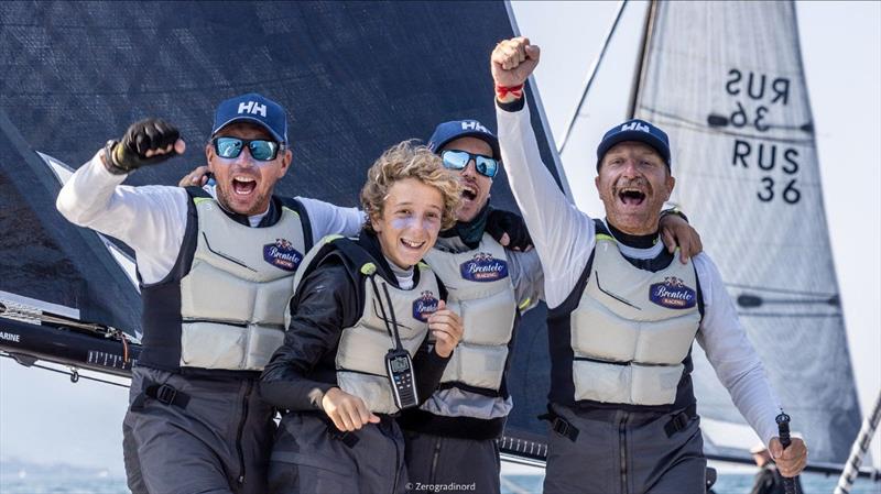 Brontolo Racing (from left: Federico Michetti, Andrea Pacinotti, Manuel Weiller, Filippo Pacinotti) -2019 Melges 20 European Championship photo copyright Zerogradinord taken at Fraglia Vela Malcesine and featuring the Melges 20 class