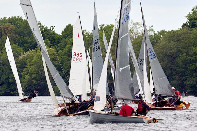 Merlin Rocket Sondown Cup and Elizabeth Bowl at Tamesis photo copyright Christopher Wade taken at Tamesis Club and featuring the Merlin Rocket class