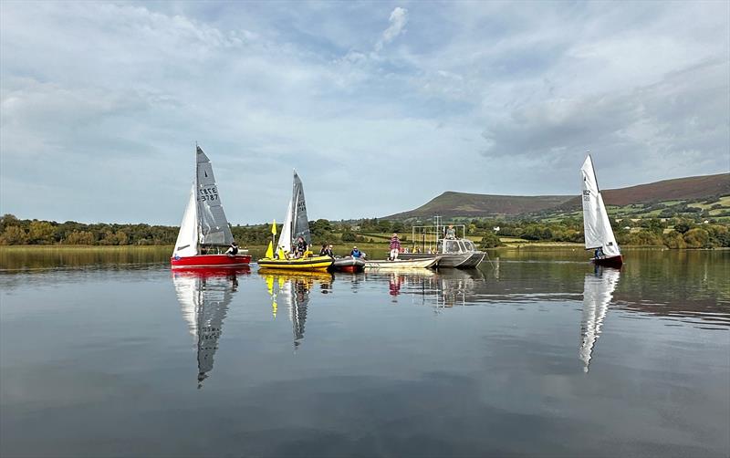 No wind for the Allen Merlin Rocket Inlands at Llangorse - photo © MROA