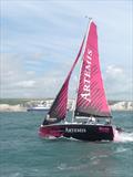 Natasha Lambert completes her Channel crossing in Dover © Geoff Holt