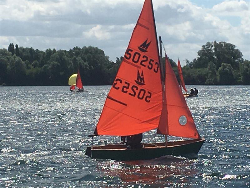 Mirror weekend at Hunts photo copyright Andy Start & Alison Ince taken at Hunts Sailing Club and featuring the Mirror class