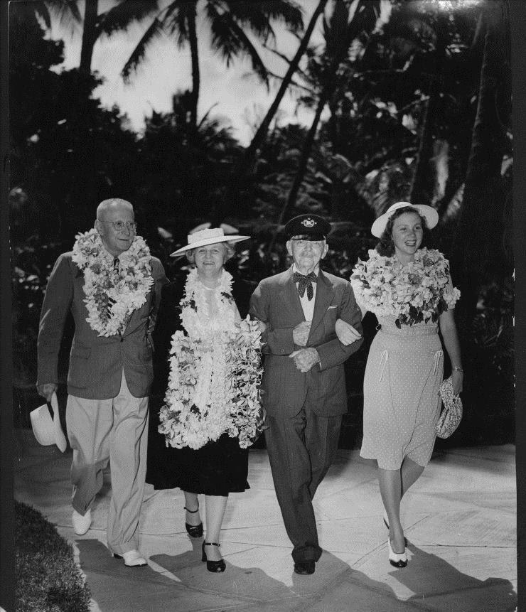 Left to right: Al Soiland, Soiland's wife Dagfine (or `Fink`), Clarence MacFarlane, and god daughter Helen Ann Grundy Langmade visiting Honolulu in 1941 photo copyright Dobbs Davis taken at 