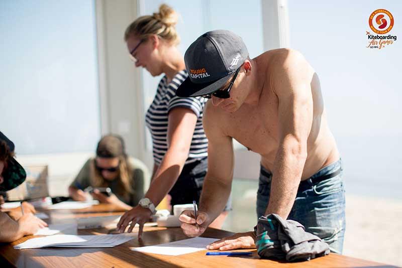 We're in! Kevin Langeree, Vera Klabbers sign up   - photo © Toby Bromwich