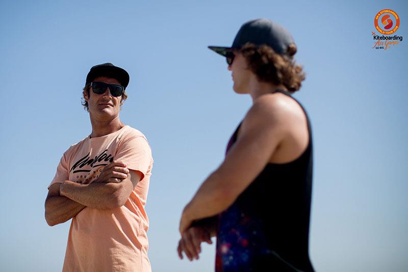 Jaime Herraiz and Jesse Richman running through the operation - photo © Toby Bromwich