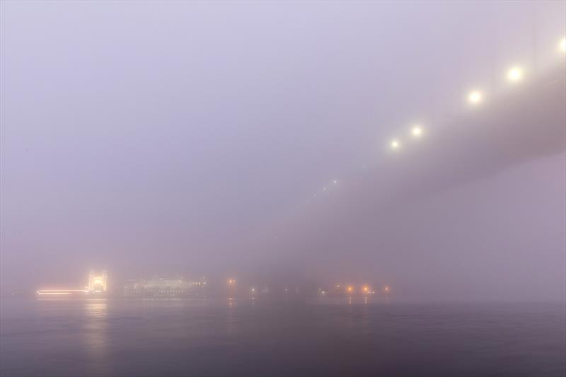 Fog and a bridge - good thing for the lights - photo © Andrea Francolini