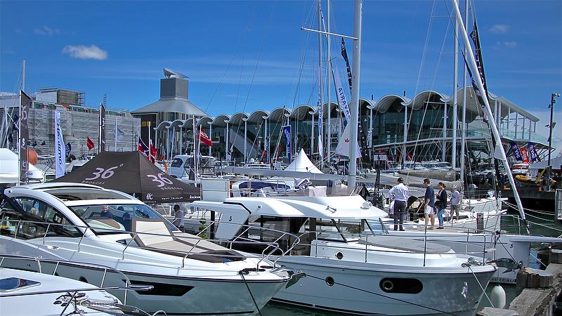 36 degrees Brokers - Auckland On the Water Boat Show - Day 4 - September 30, 2018 - photo © Richard Gladwell