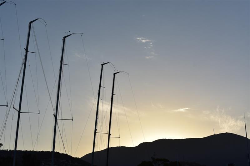 The sun sets over kunanyi Mount Wellington - photo © Jane Austin