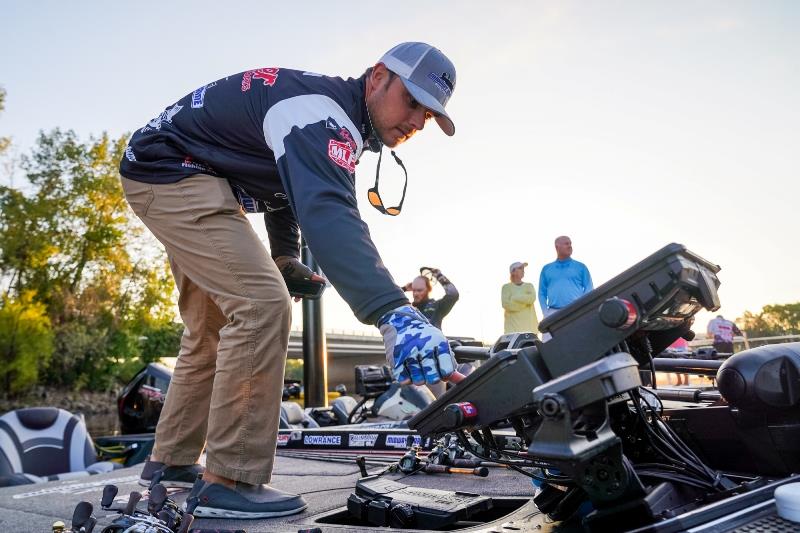 Tennessee Pro Takes Home TITLE Championship photo copyright Major League Fishing taken at 