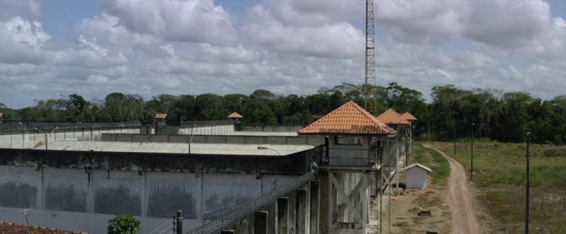 Macapa prison - from Garden of Evil - photo © Mediawave