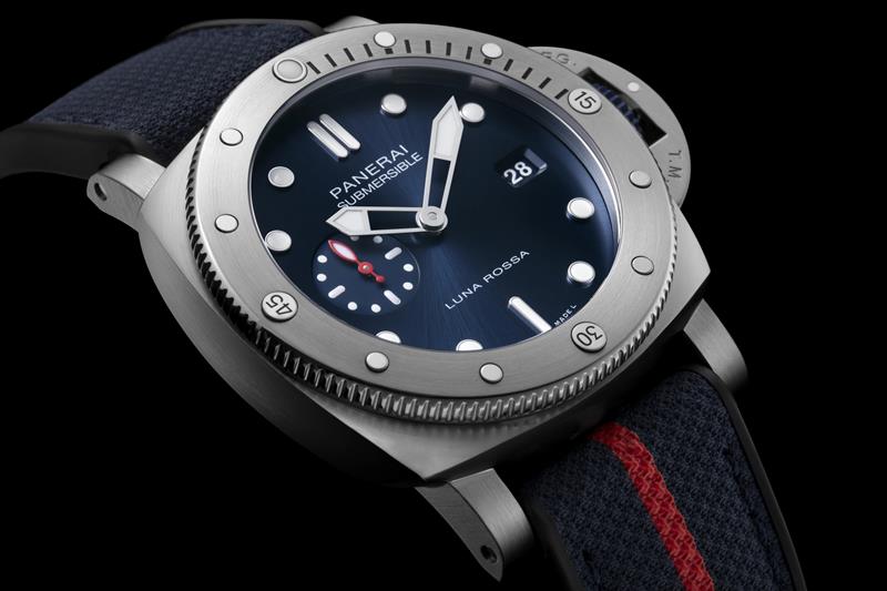 CHRONOGRAPH FOR THE 36TH AMERICA'S CUP - 37th America's Cup