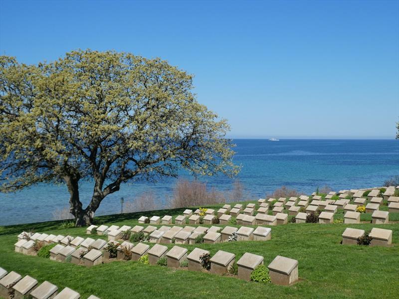 Shrapnel Valley Cemetery - photo © SV Red Roo