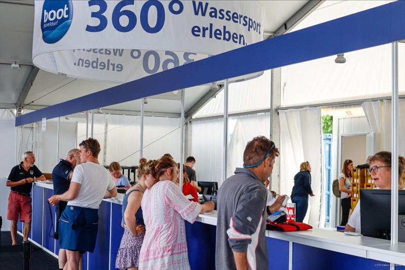 Check-in for the sailors in the boot Düsseldorf Club photo copyright ChristianBeeck.de / Kieler Woche taken at Kieler Yacht Club