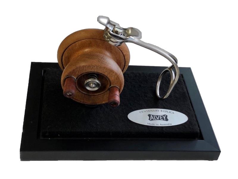1920 V-Slot replica  - photo © Alvey Reels