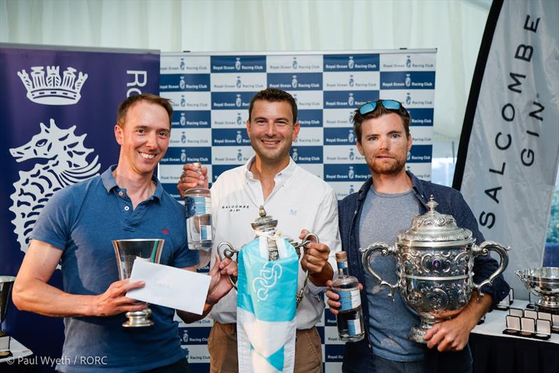 Howard Davies Co-Founder Salcombe Distilling Co. presents Cora winners of the Salcombe Gin Caste Rock Race - photo © Paul Wyeth / RORC