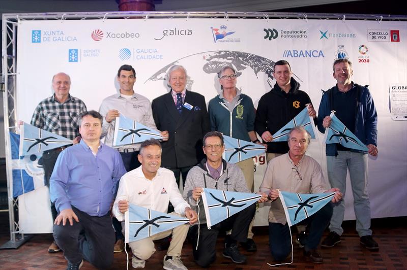 Top: Louis Robein, Ronnie Simpson, Archie Fairley, David Linger, Riccardo Tosetto, Philippe Delamare. Bottom: Marco Nannini, Andrea Mura, Alessandro Tosetti, Francois Gouin - photo © Marta Domínguez