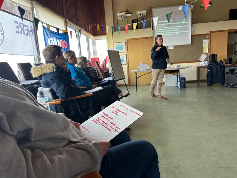 Laura Cowan of RYA Scotland leading the training - photo © Scott Train